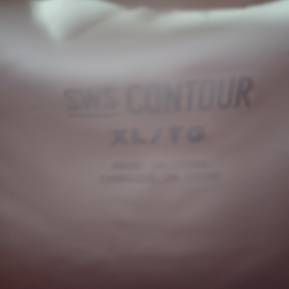 Ladies pin under top - Picture 3 of 4